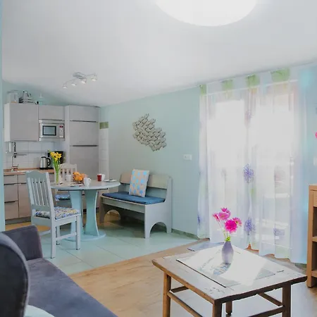 Appartamento Am In - Casa Del Mar - 42m Bis Zum Koserow